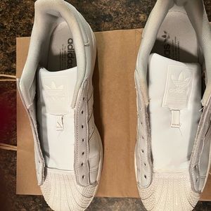 Men’s Adidas White Shell shoe size 9
